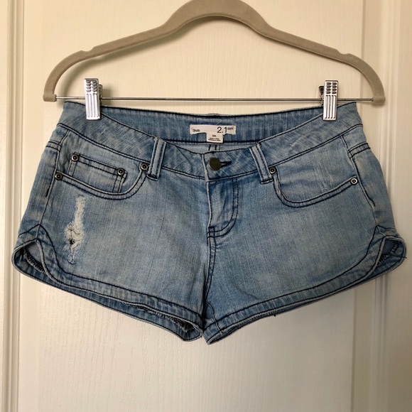 Forever 21 Pants - Denim Shorts, Size 26